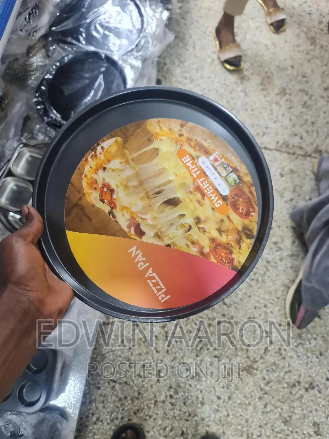 Non Stick Pizza Pan 26cm