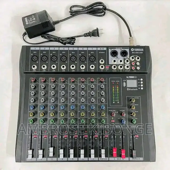 Yamaha USB 7 Channels Professional Loaded Music Amp-Mixer.