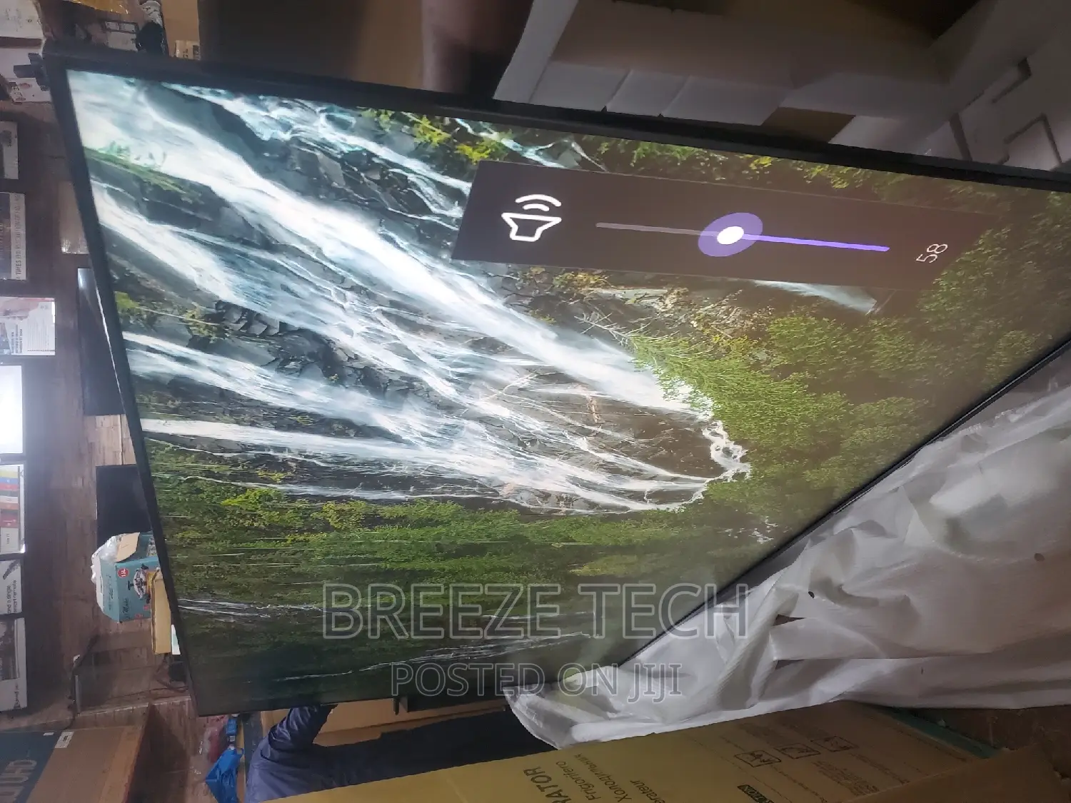Hisense Smart 98"Inch TV