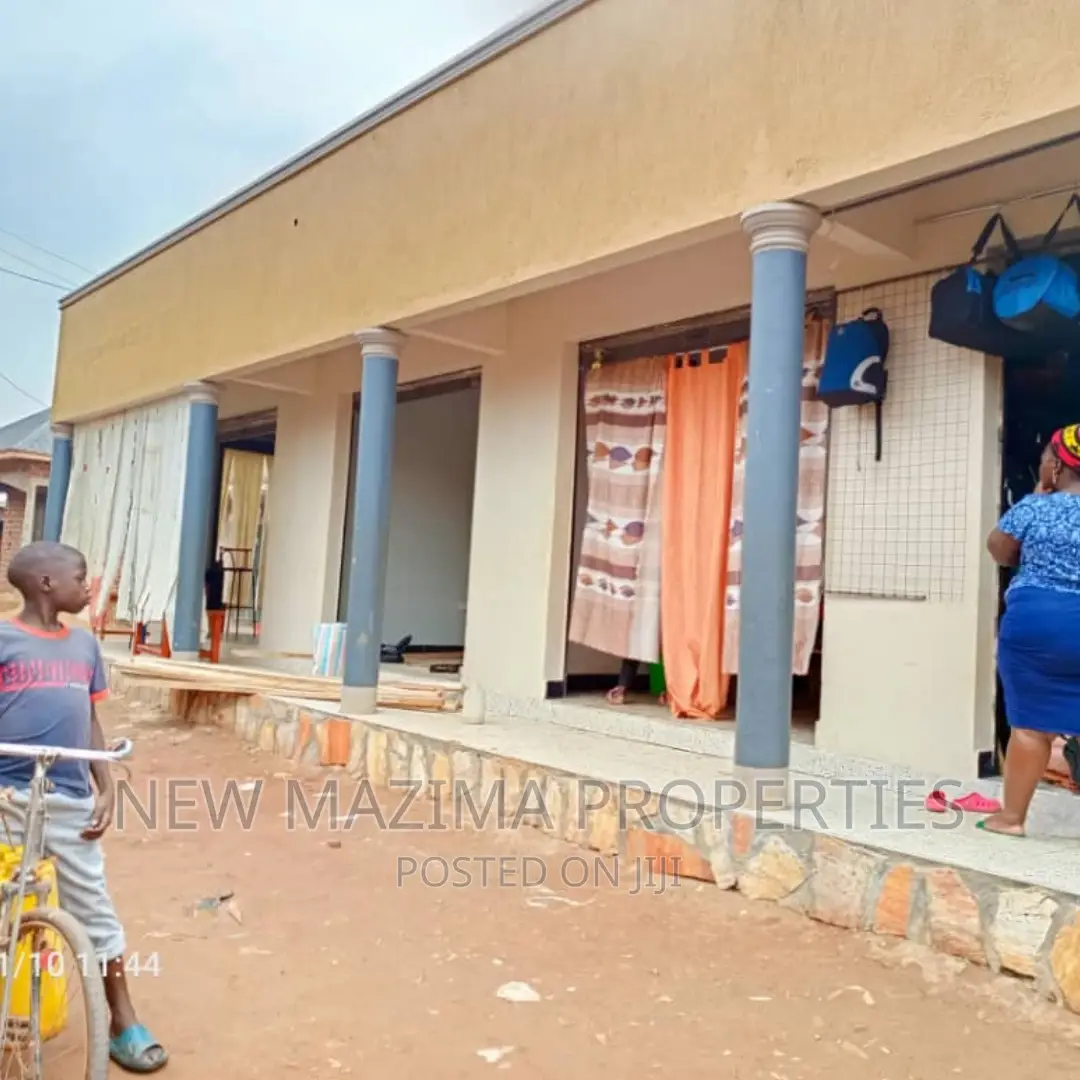 Five Commercia Busy Shops Quicksale in Heart of Bulenga Town