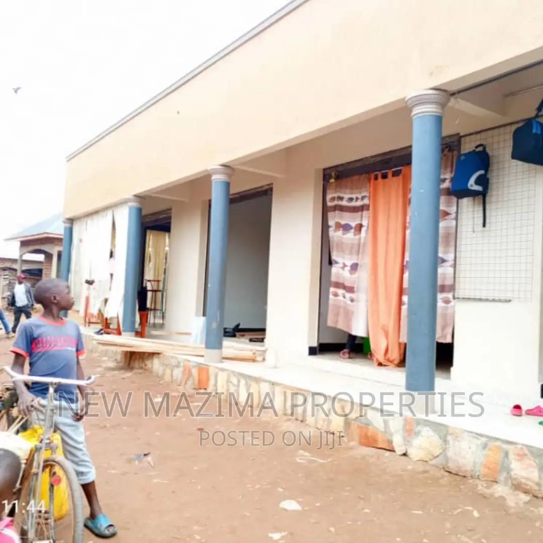 Five Commercia Busy Shops Quicksale in Heart of Bulenga Town