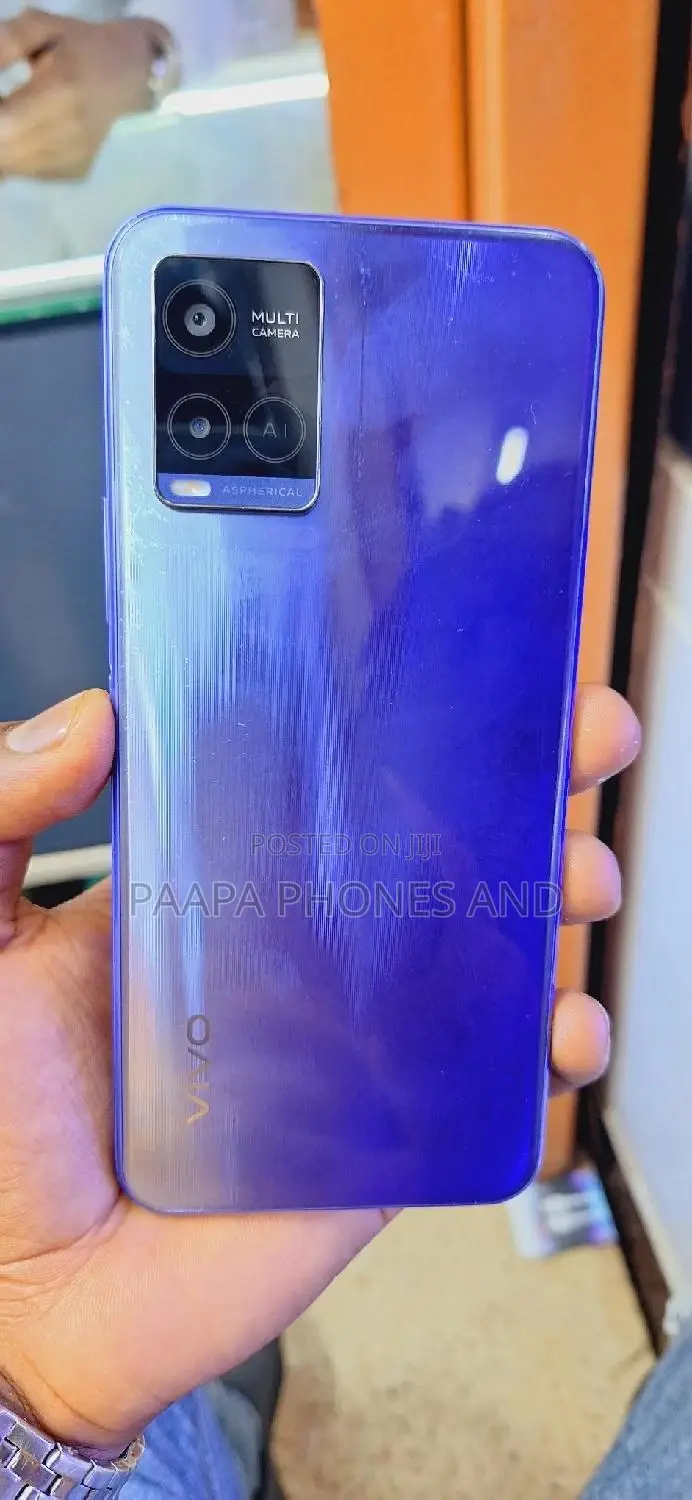 Vivo Y21 64 GB Blue