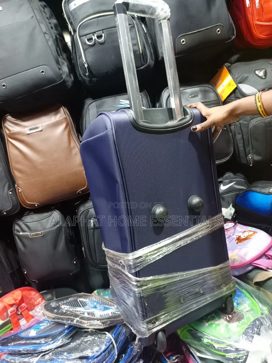 KZNG Trolley Bag /Traveling Bag