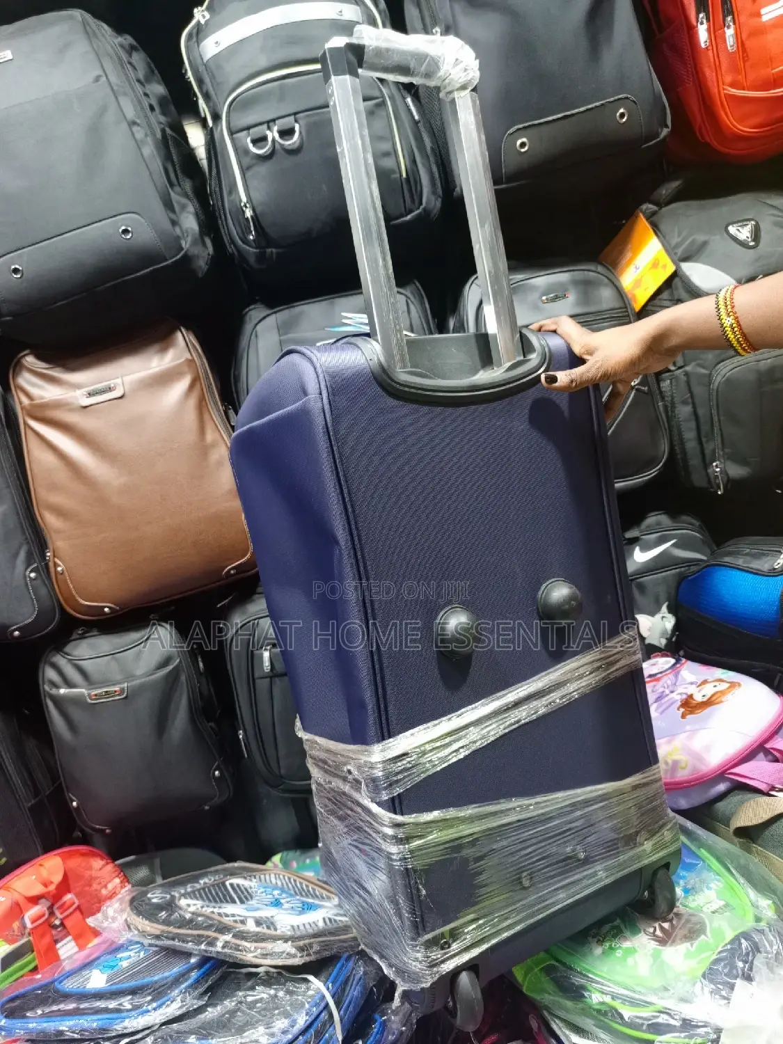 KZNG Trolley Bag /Traveling Bag