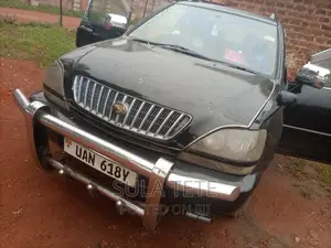 Toyota Harrier 2.2 16V 1998 Black
