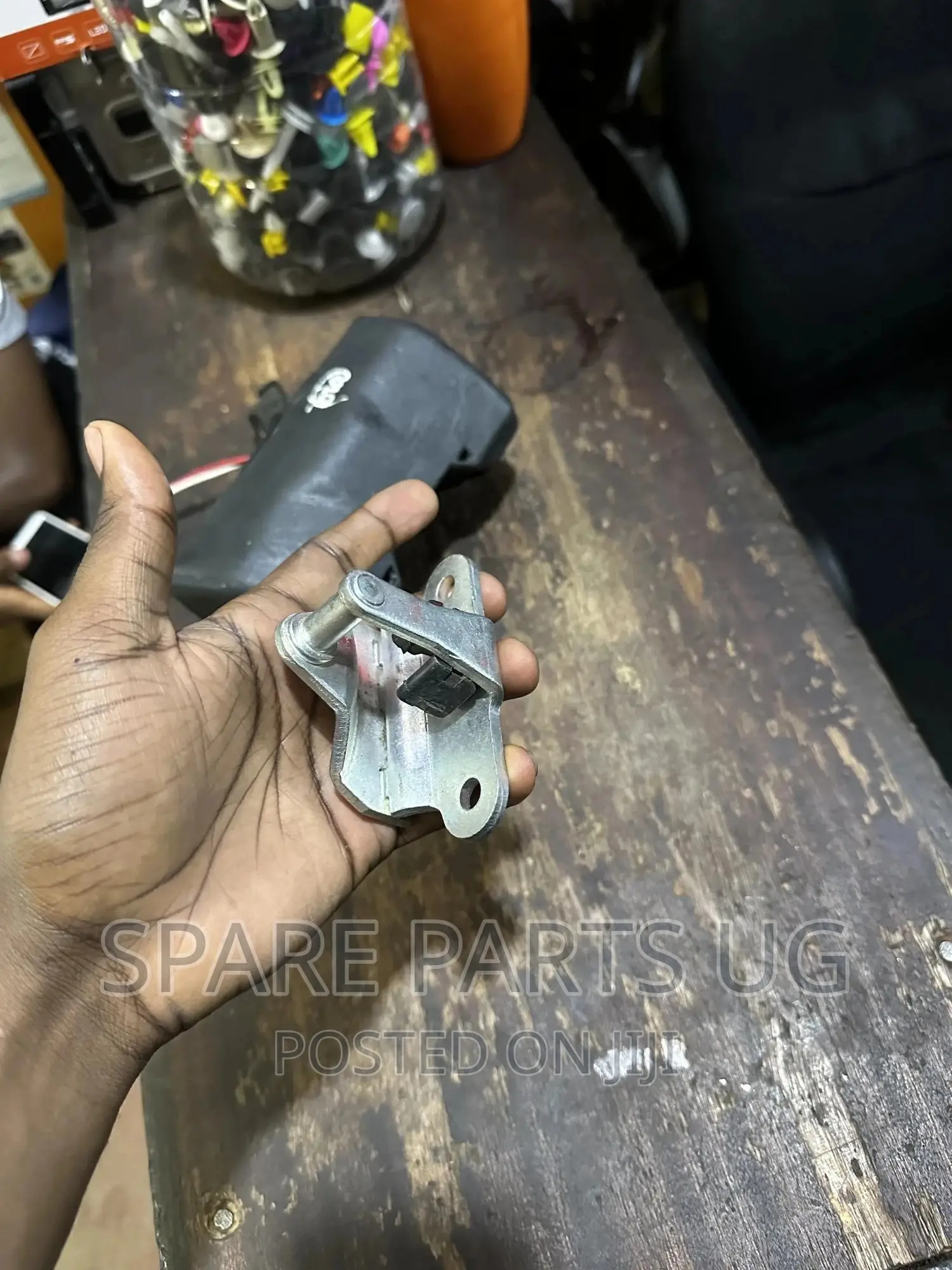 Hiace Cube / Drone Boot Lock
