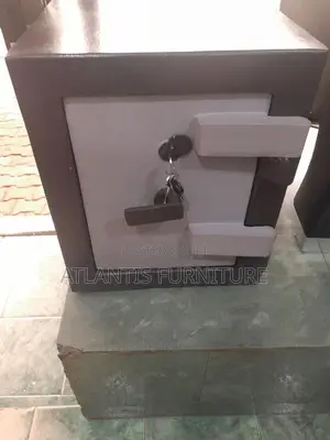 Local Portable Safe 80kgs