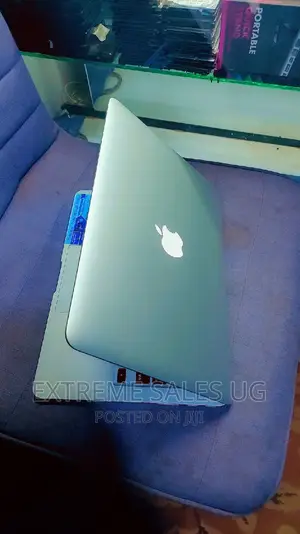 Laptop Apple MacBook Pro 2011 4GB Intel Core I7 HDD 350GB