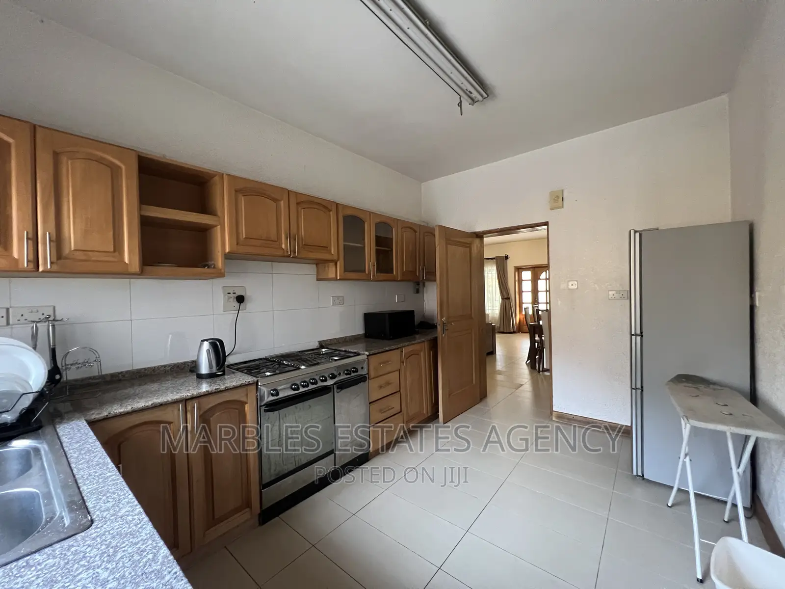 Furnished 3bdrm Apartment in Bugolobi, Central Division for rent