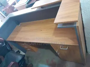 Higher Quality Reception Table.