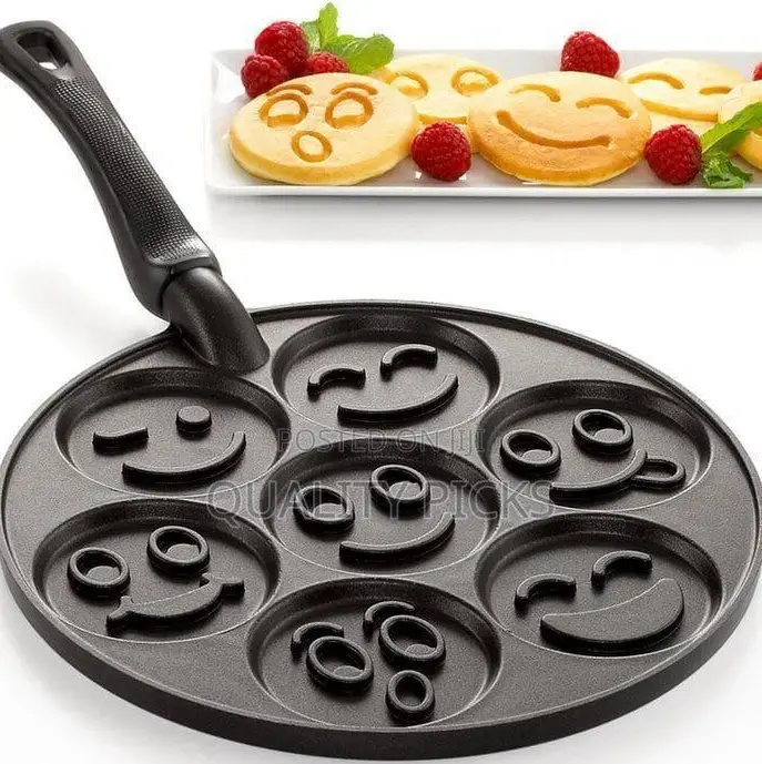 Non Stick Face Pancake Frying Pan