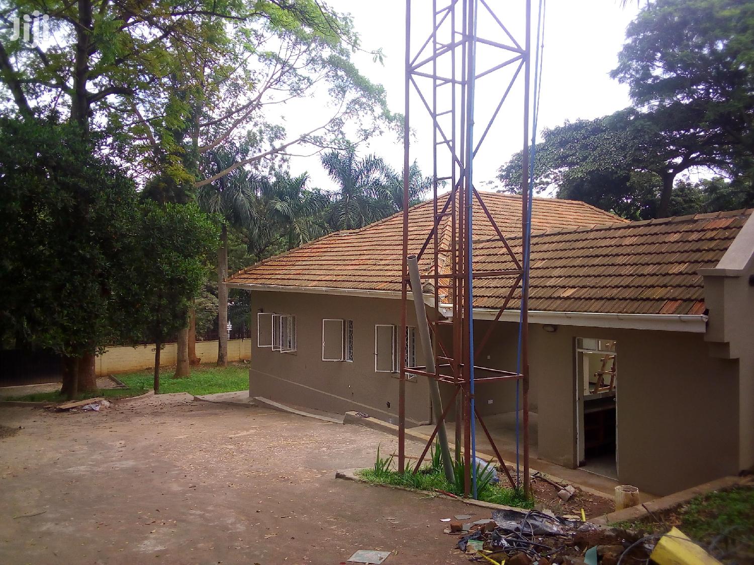 Stand Alone House For Office