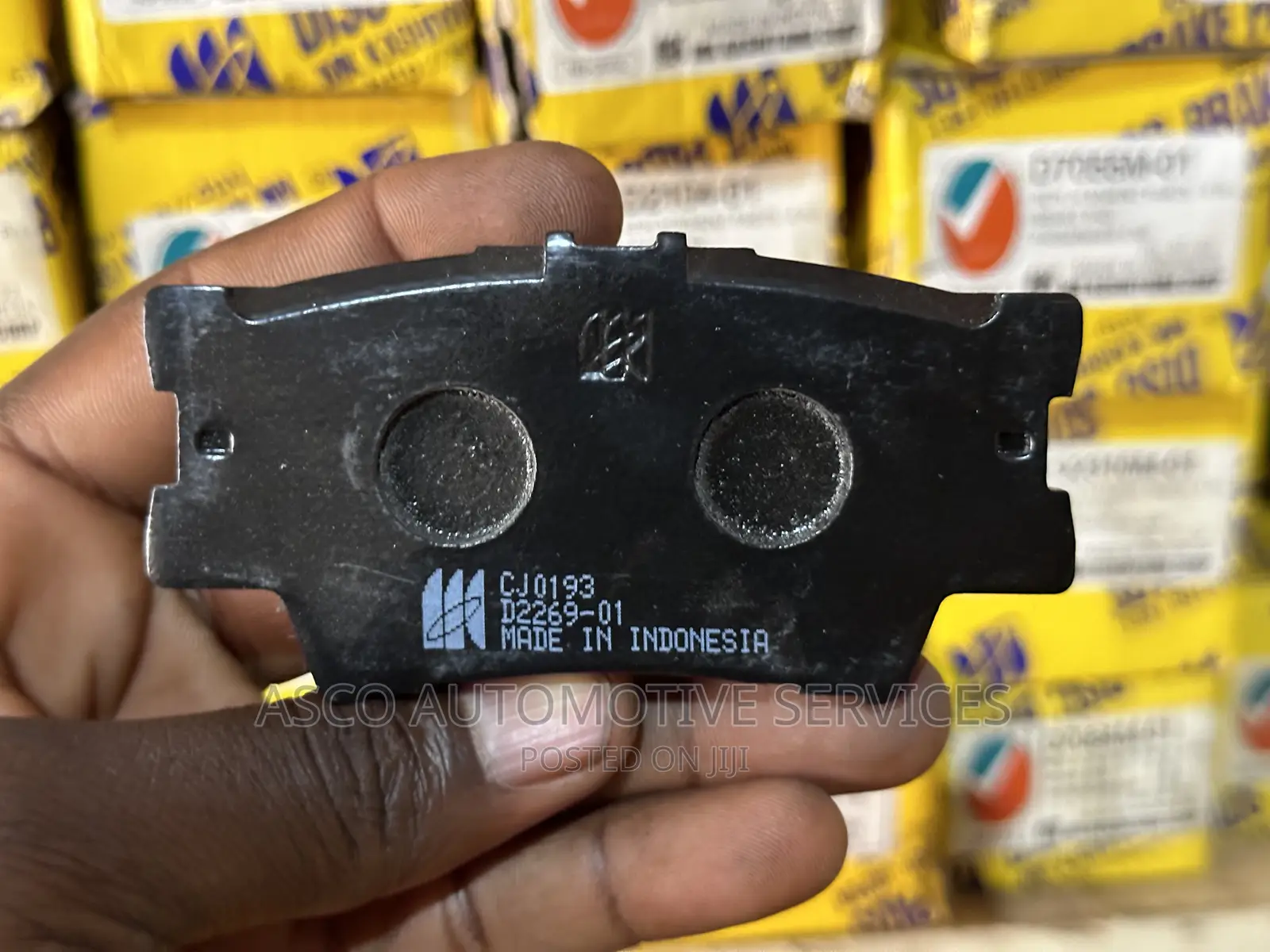 Rear Brake Pads Harrier 2014. MK Kashiyama Brand