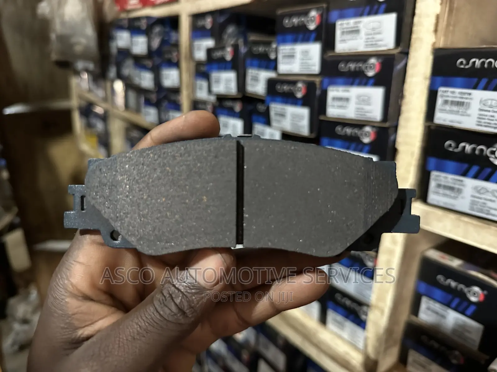 Rear Brake Pads for Land Cruiser VX 300 Series.