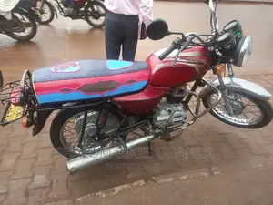 Bajaj Boxer 2016 Red