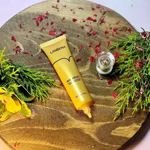Photo - LANBENA TCM Scar, Acne and Stretch Marks Removal Cream