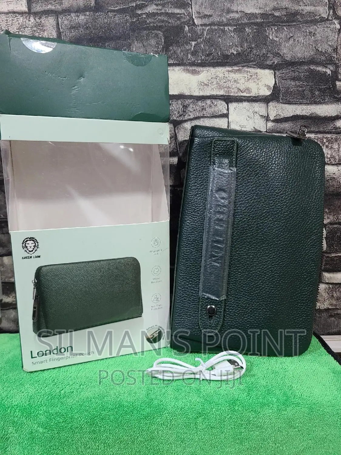Green Lion London Fingerprint Pouch Green