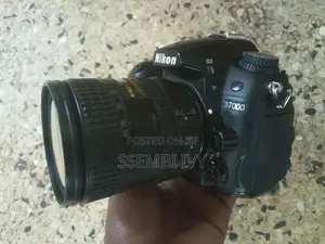 Nikon D7000 Professional Camera.