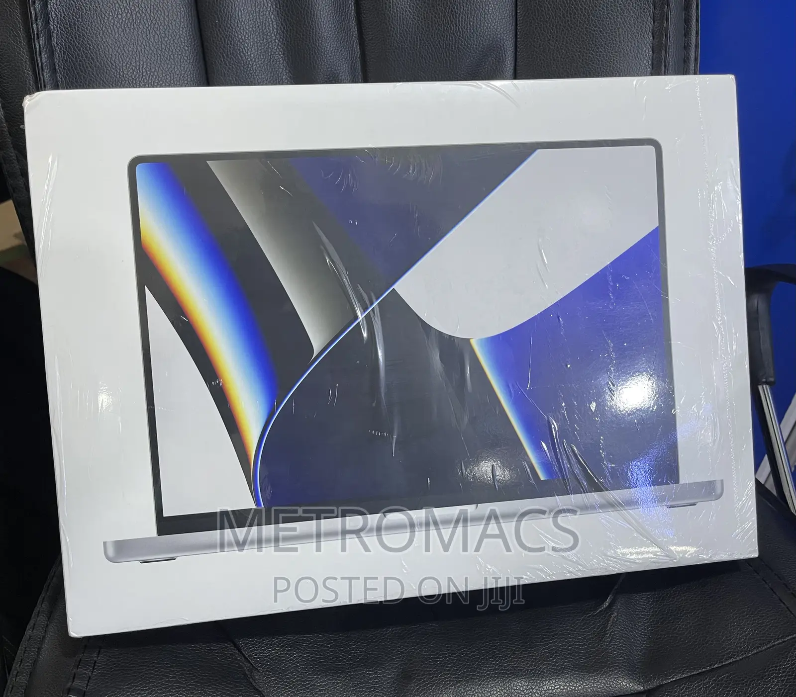 New Laptop Apple MacBook Pro 2021 M1 16GB Apple M1 Pro SSD 1T