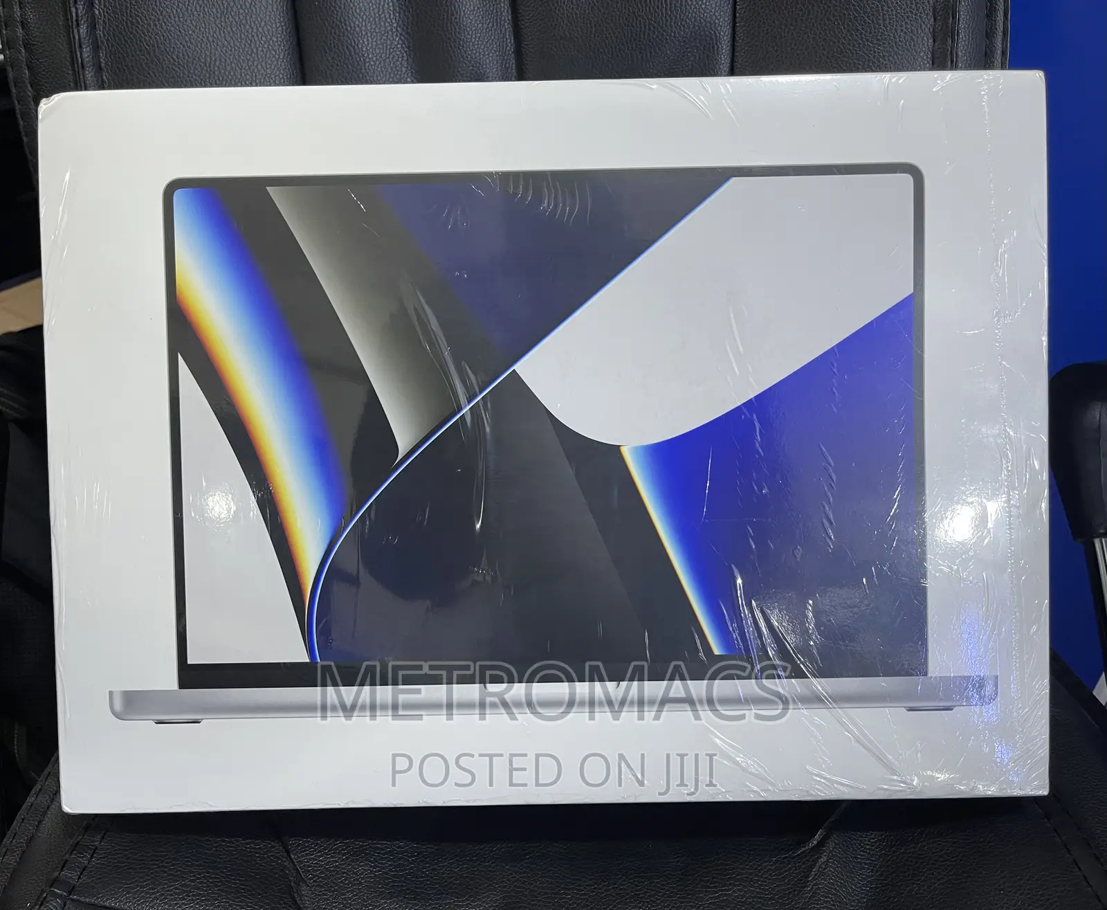 New Laptop Apple MacBook Pro 2021 M1 16GB Apple M1 Pro SSD 1T