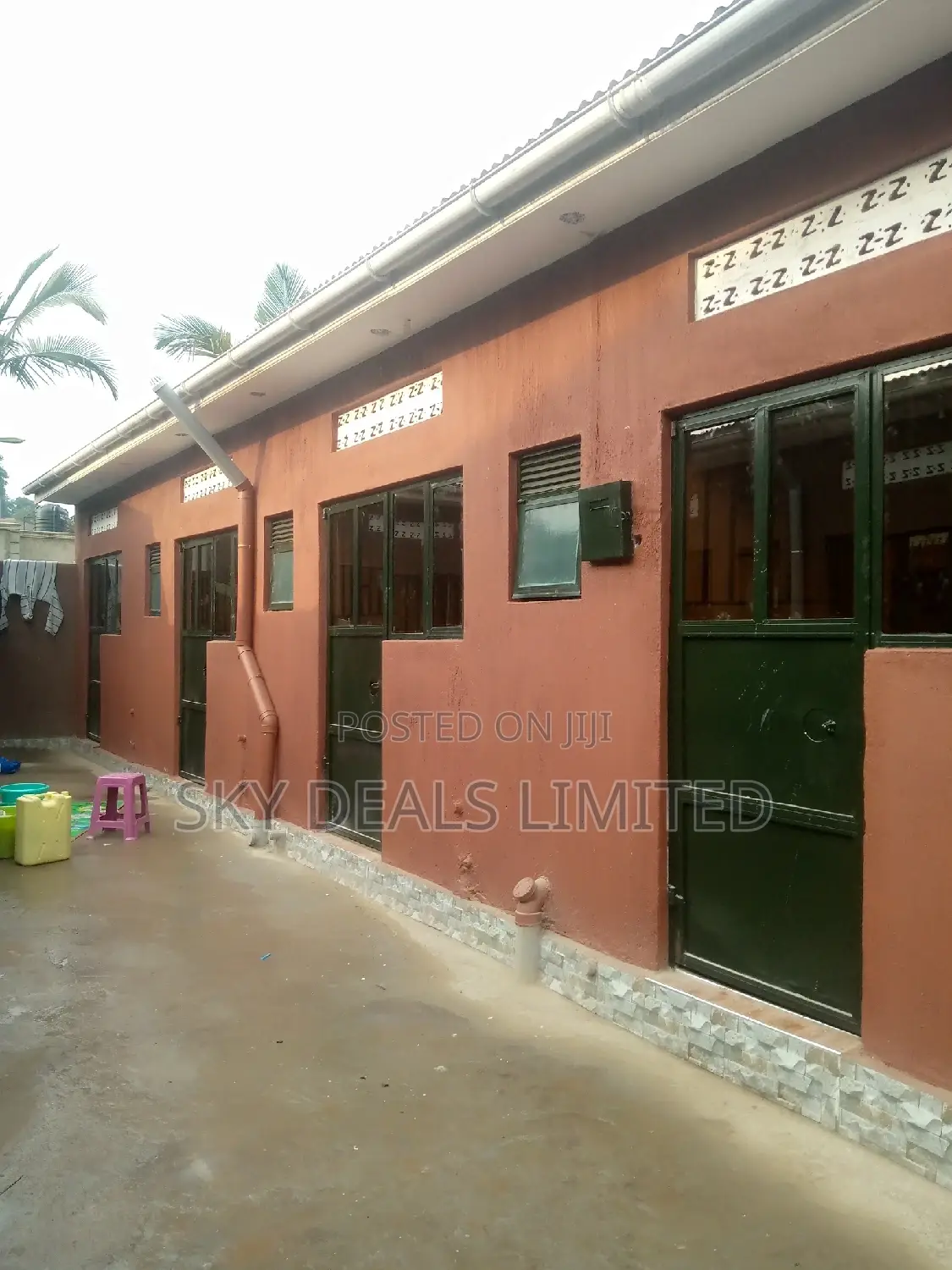 1bdrm Bungalow in Kisaasi, Nakawa for sale