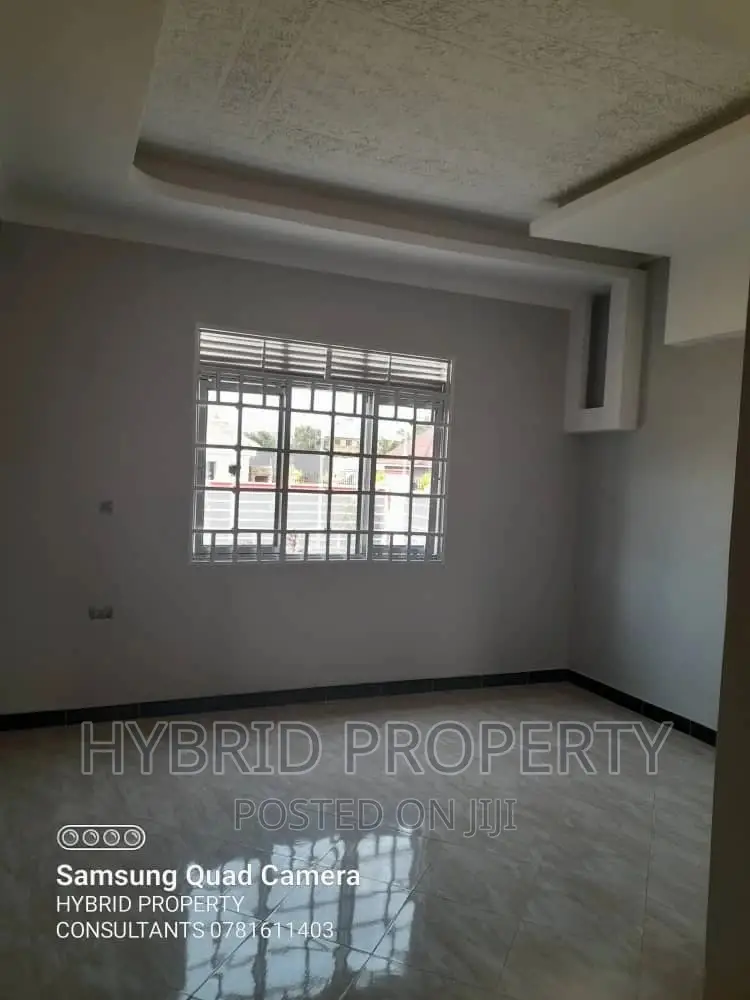 3bdrm House in Gayaza~Nkoowe for sale
