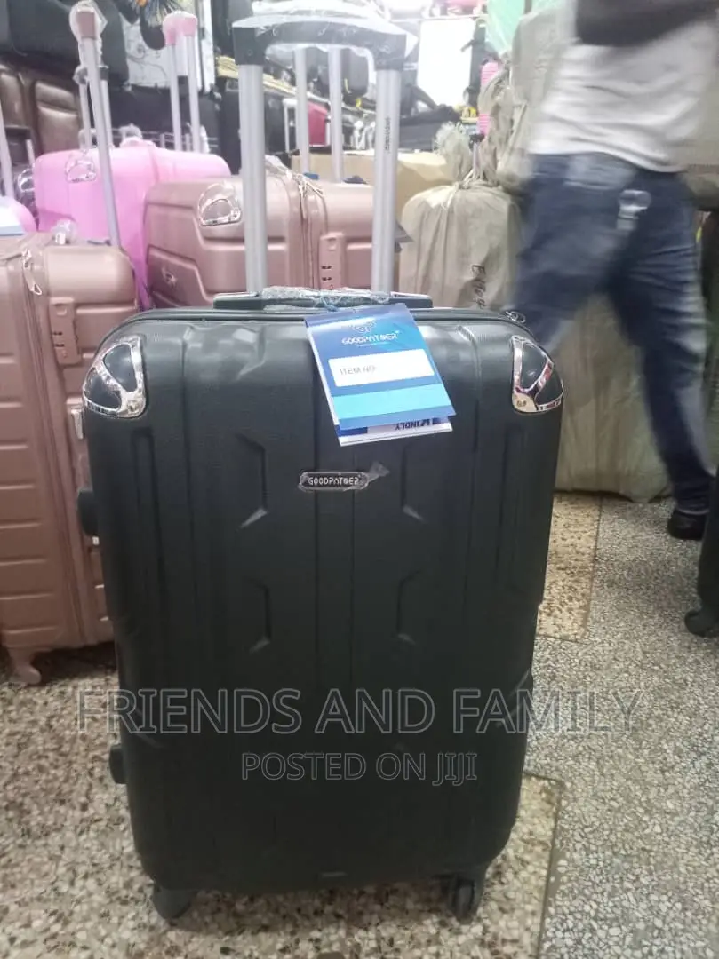 Good Pataner Suit Case