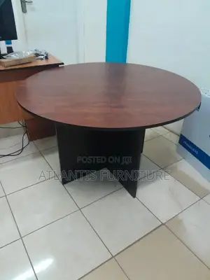 Mahogany Round Board Room Table