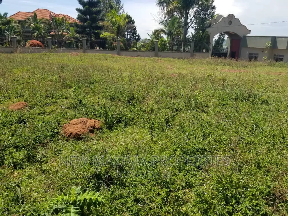 Very Beautiful Plot on Quicksale in Heart of Seguku Heights