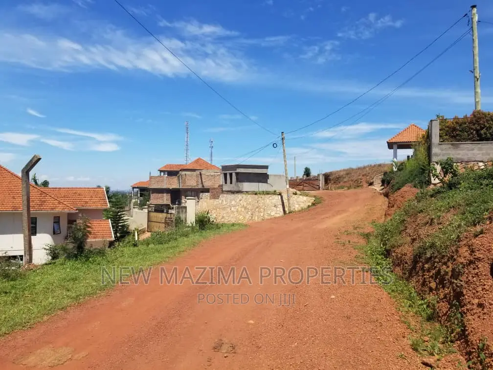 Very Beautiful Plot on Quicksale in Heart of Seguku Heights