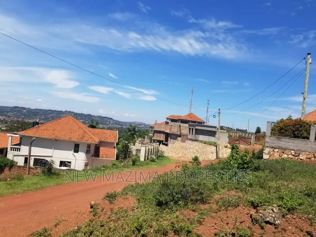 Very Beautiful Plot on Quicksale in Heart of Seguku Heights