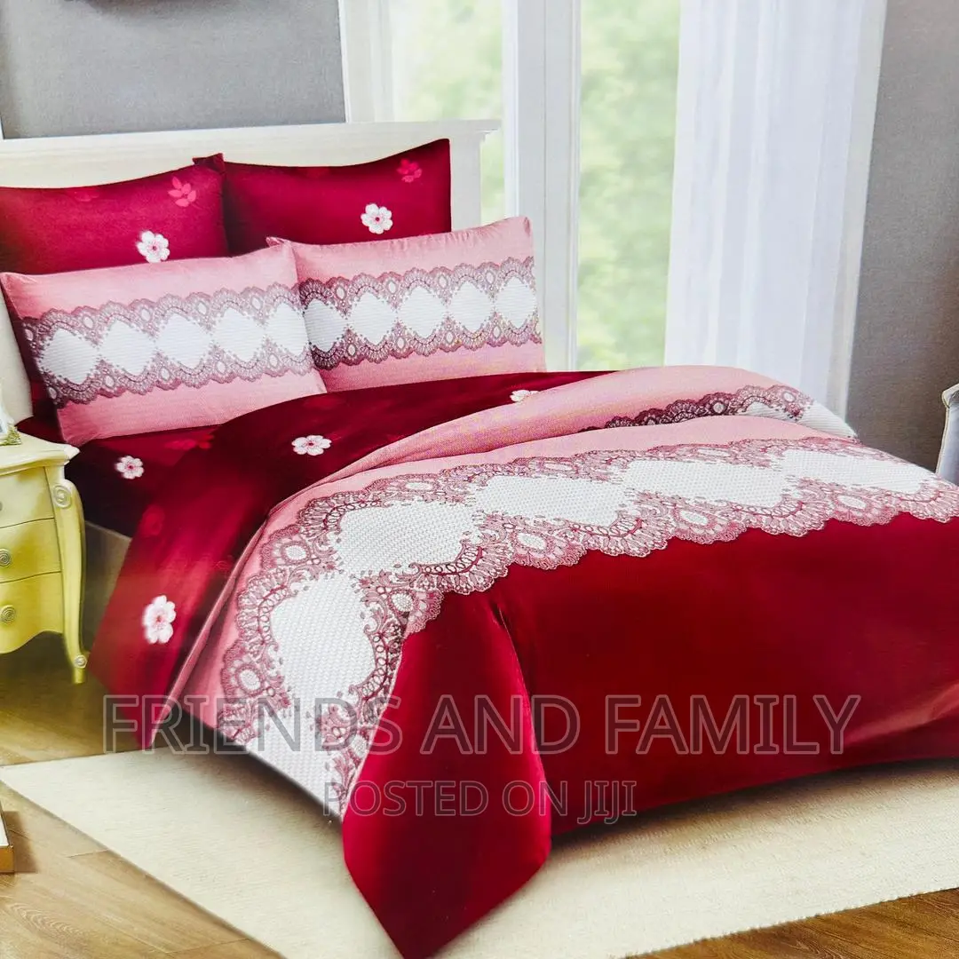 Nice Bed Cover With 4 Pieces