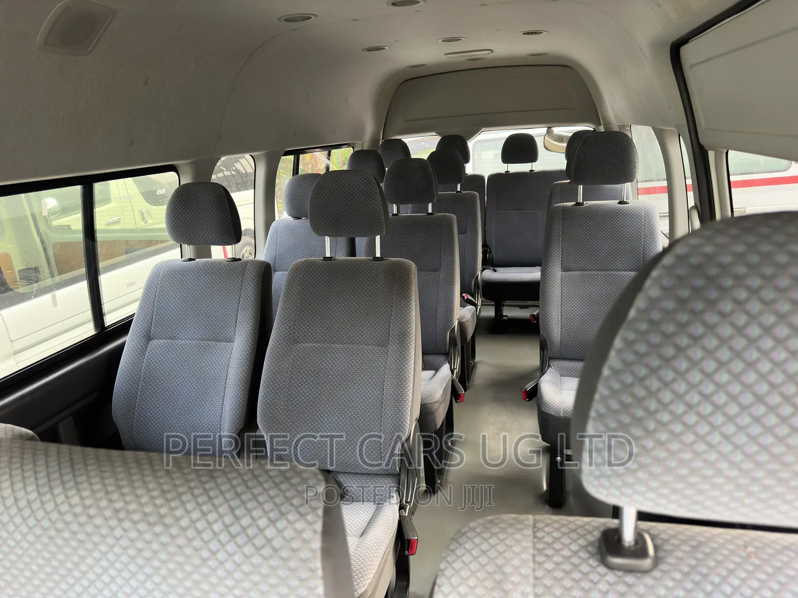 Mitsubishi Fuso Rosa 2011 Green