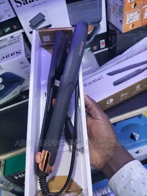 Hair Iron/ Flat Hair Iron/ Hair Salon Iron
