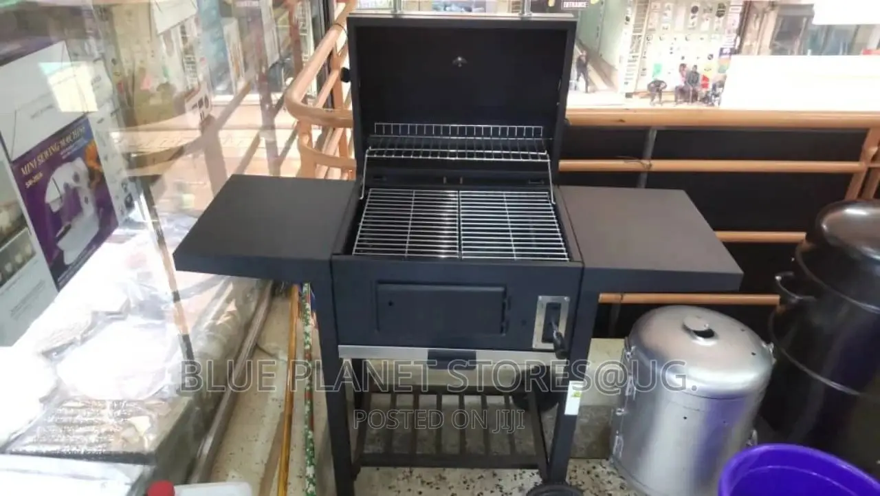 Commercial Gas Grills \\ in-Door/Out-Door.