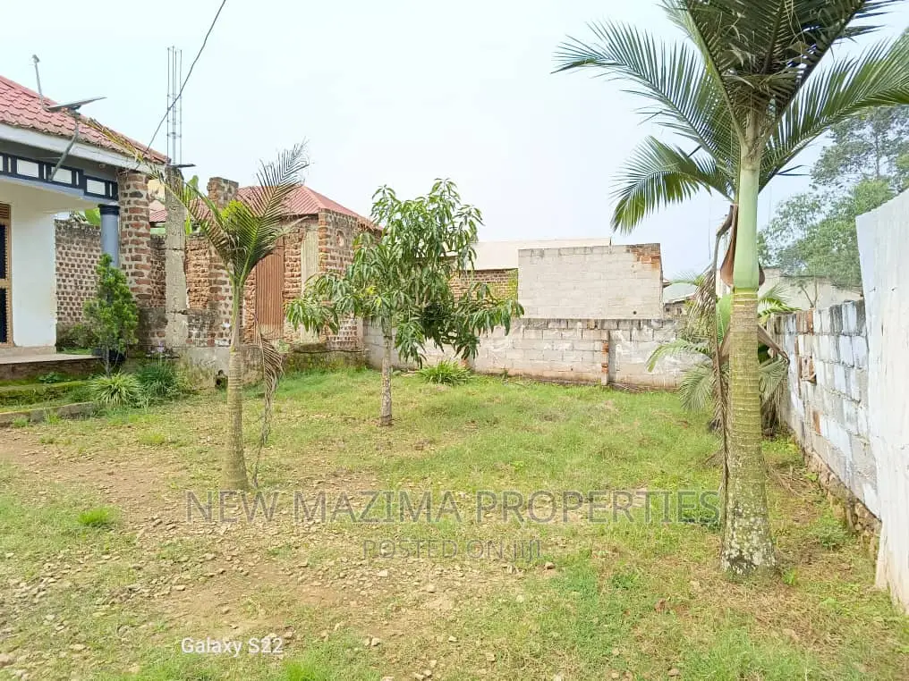 2bdrm House in Buloba, Division A for sale