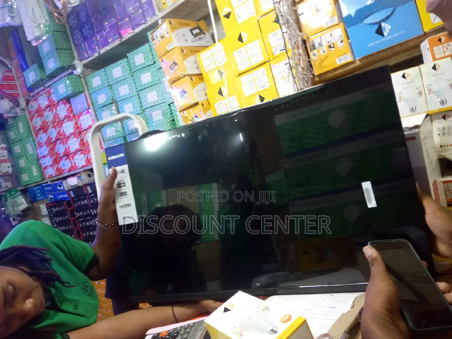 Flat Screen 32 TV