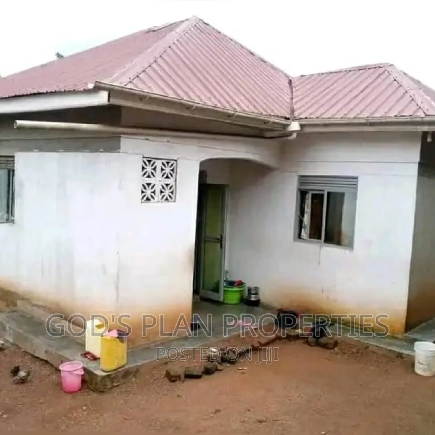 2bdrm House in Wakiso Town, Central Division for sale