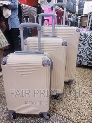 Full Set of Original Plastic Suitcases. 3pcs.( Cream)
