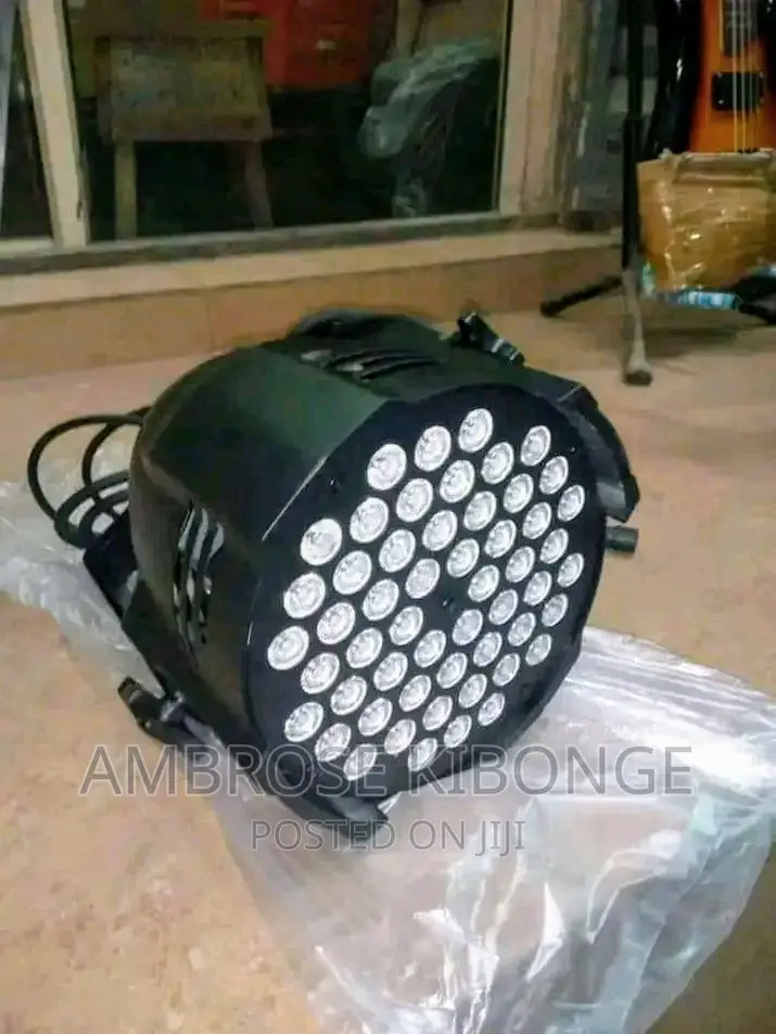 Automatic Colorful Power 240volts Signal Stage/Disco Lights.
