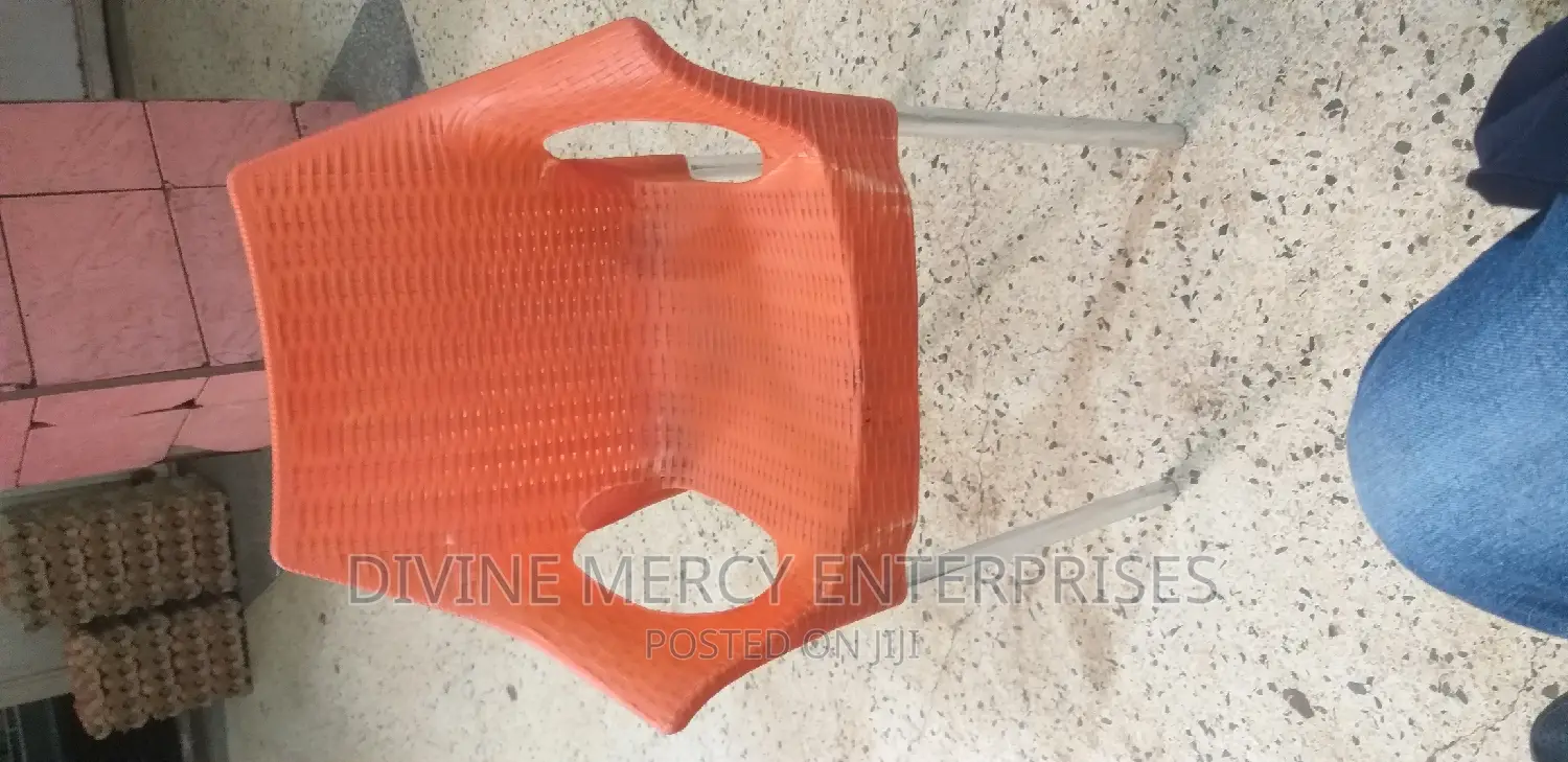 Steel Leg Baby Chair
