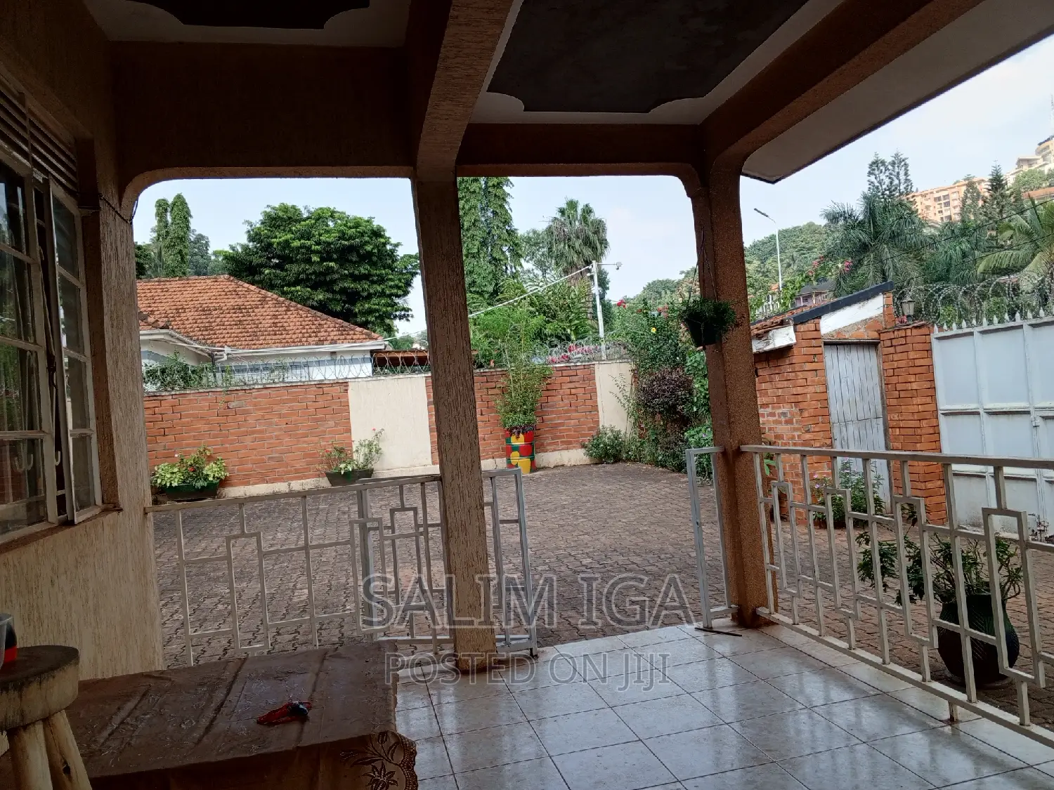 3bdrm Bungalow in Kololo Property, Central Division for rent