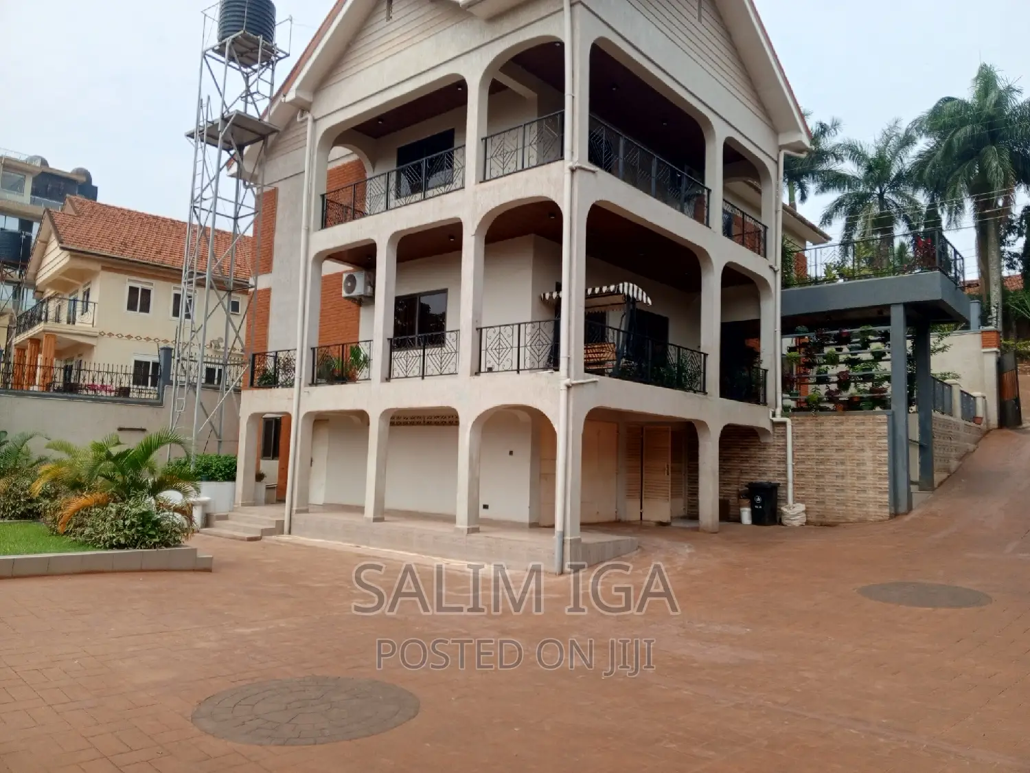 Furnished 5bdrm Duplex in Kololo Property, Central Division for rent