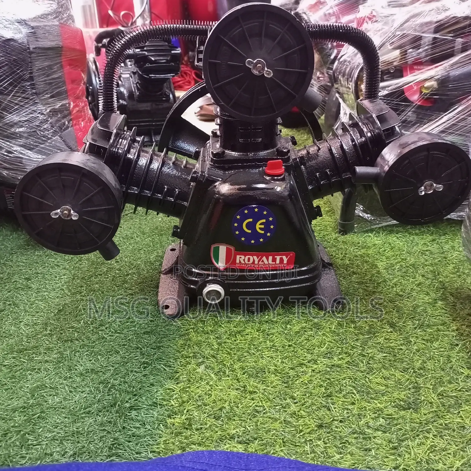Compressor Head