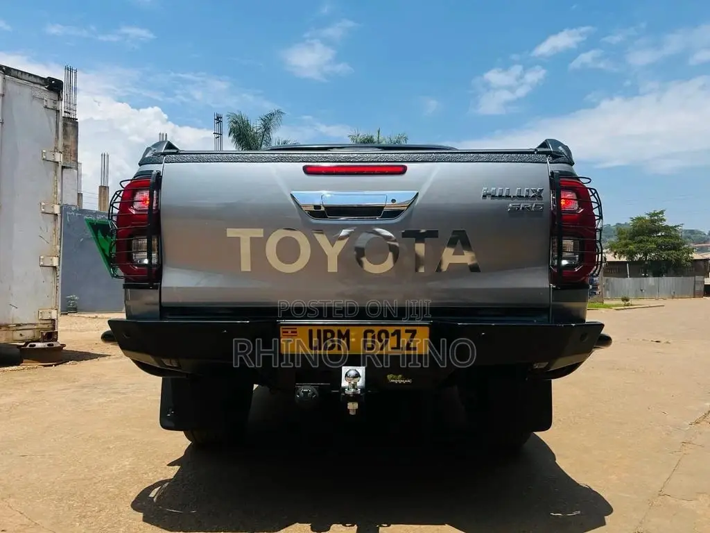 Toyota Hilux (2015+) Ironman Rear Protection Tow Bar