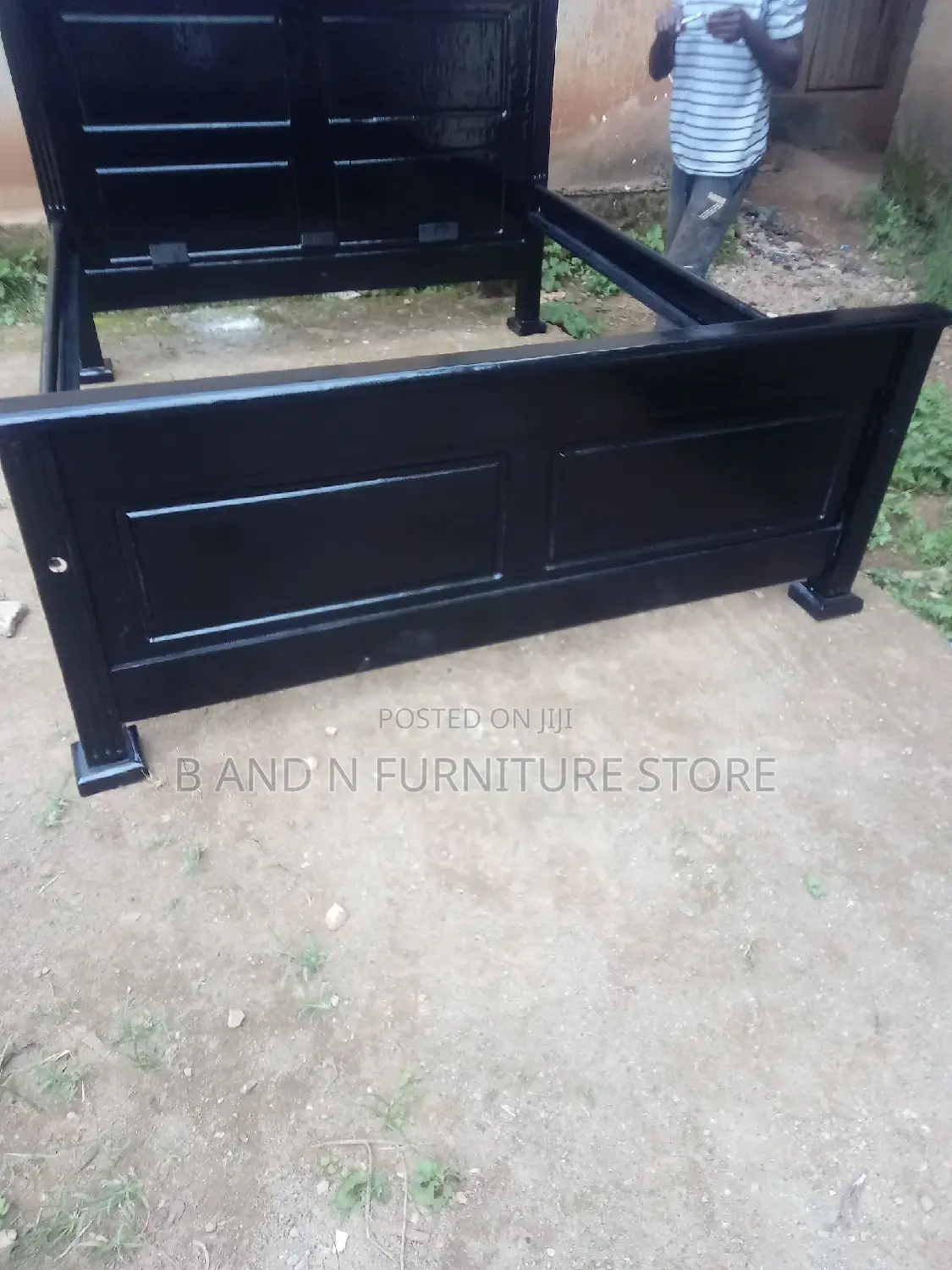 Comfortable Bed 5 by 6 Fits