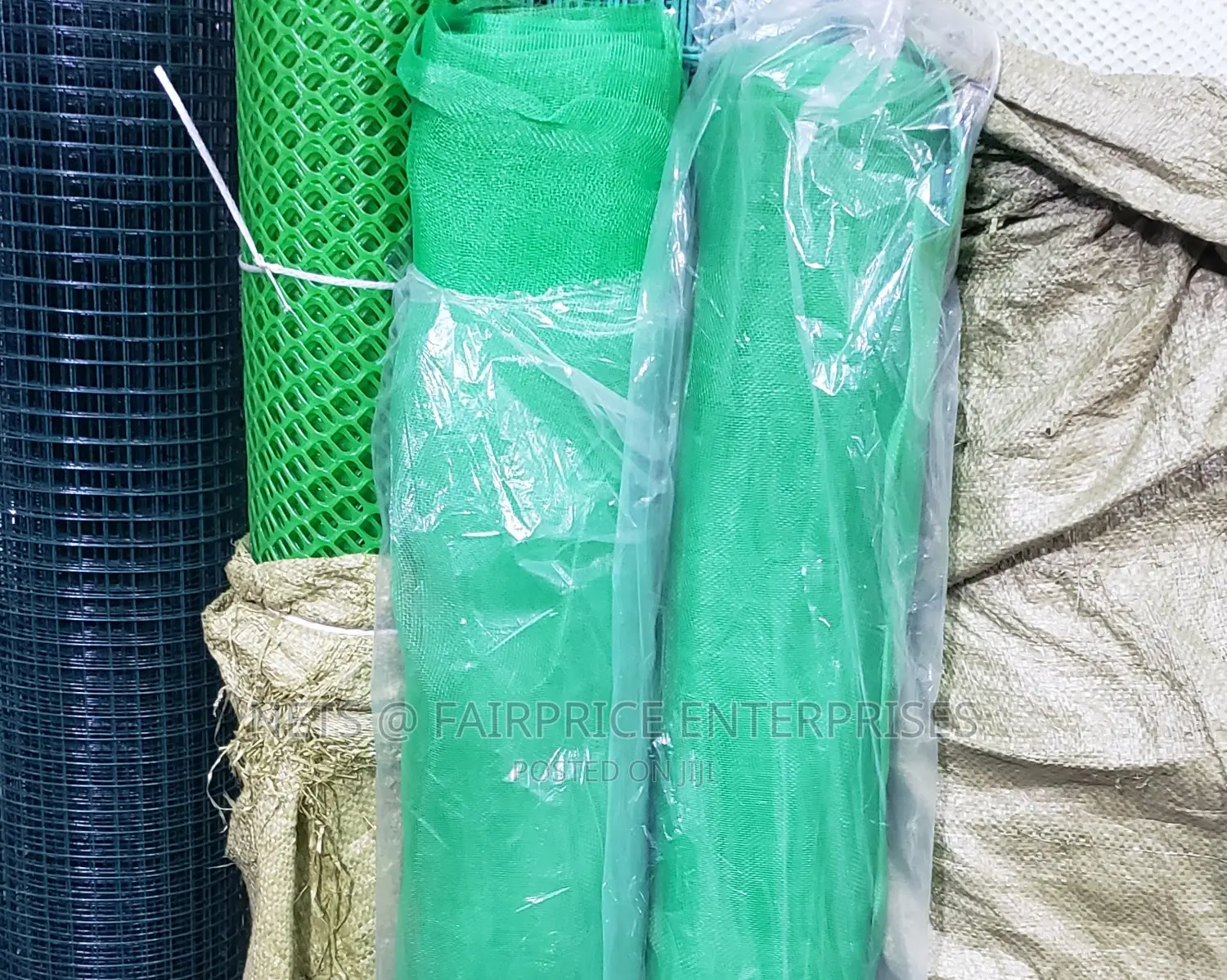 Fish Food Barrier Harpers in All Sizes