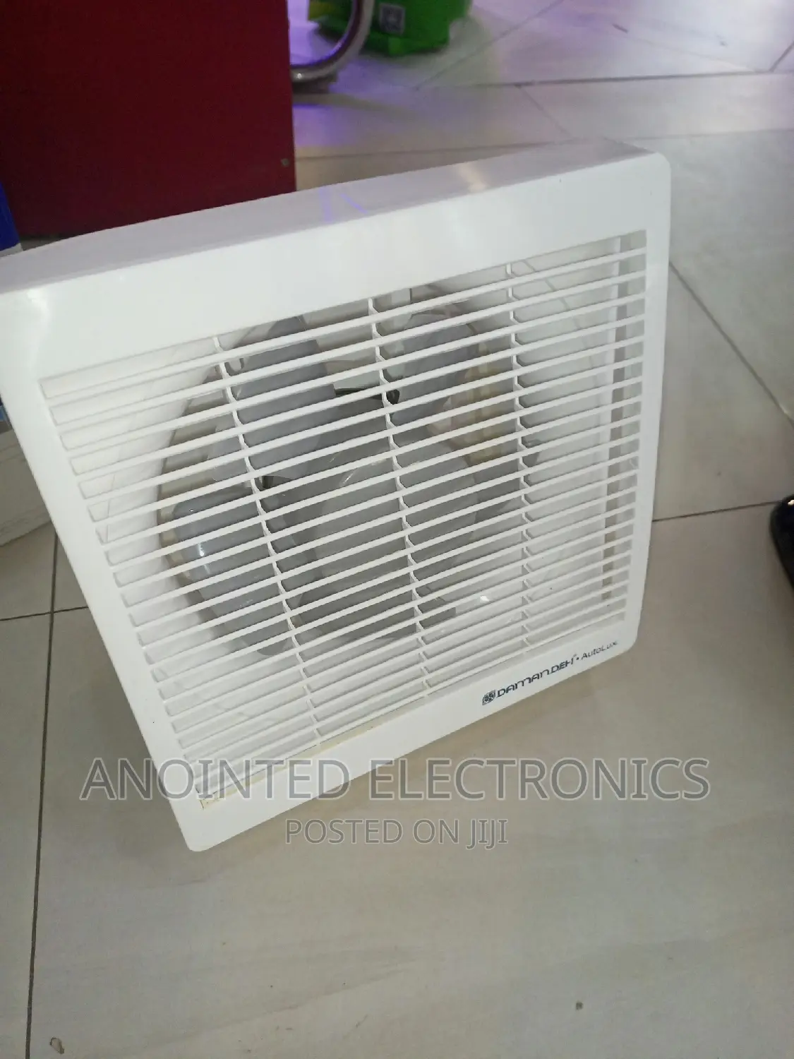 Exhausted Wall Fans 8" for Both Bathrooms and Kitchen
