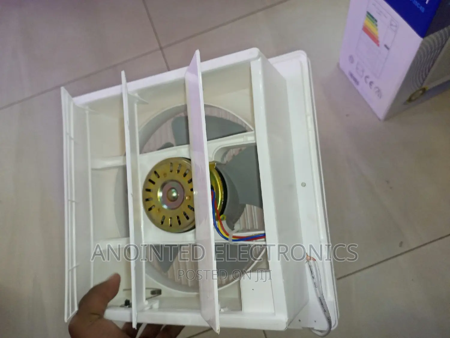 Exhausted Wall Fans 8"