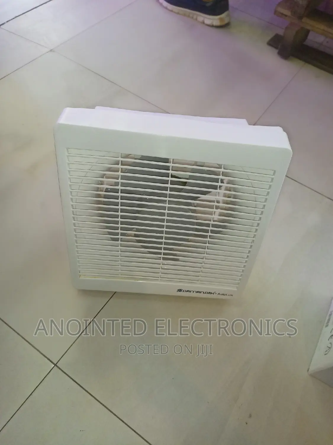 Exhausted Wall Fans 8"
